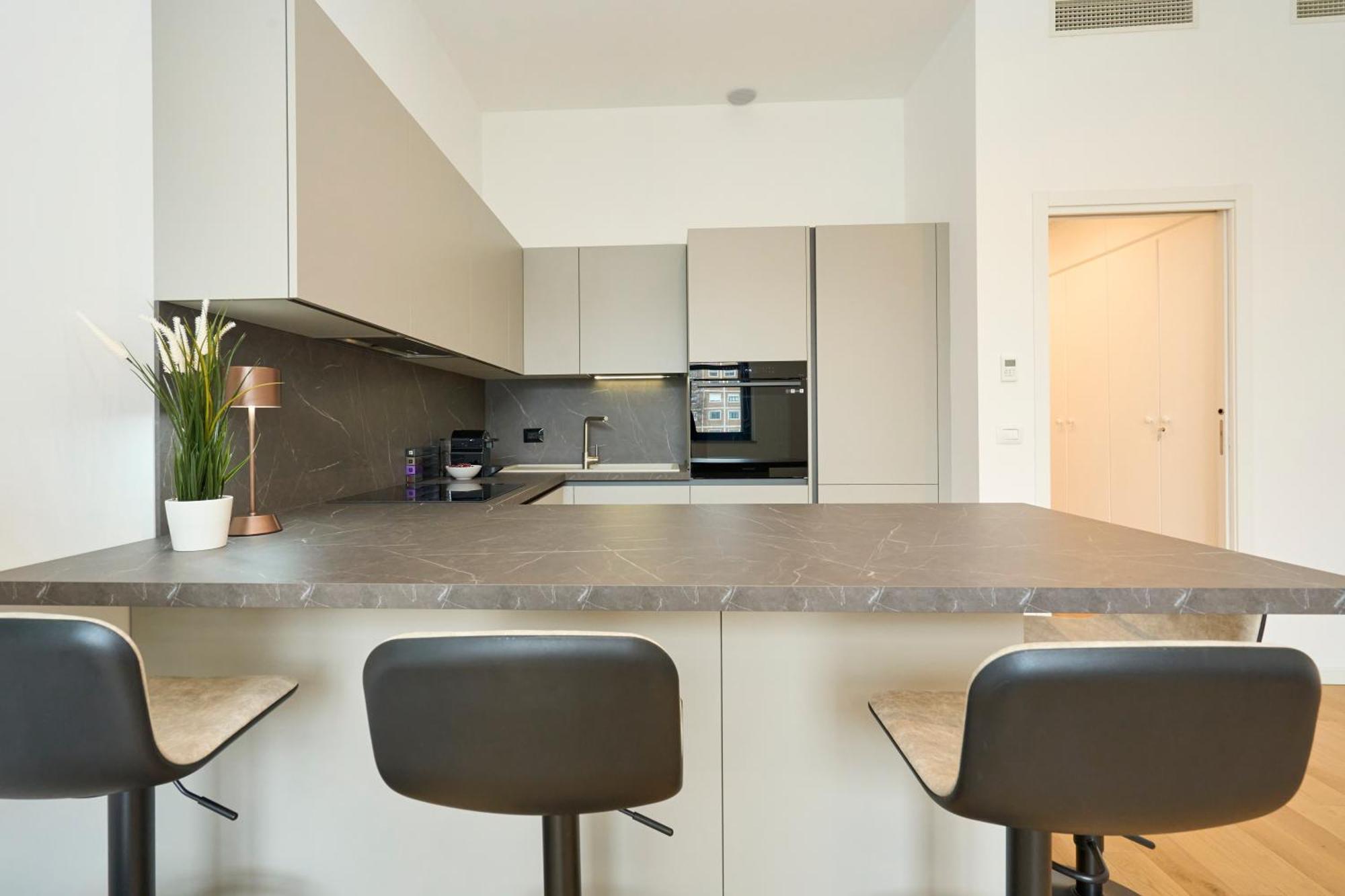 Luxury Design Suite - 20 Minutes From Duomo-Navigli 밀라노 외부 사진